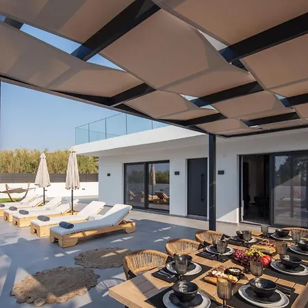 Horizon Luxury Vila